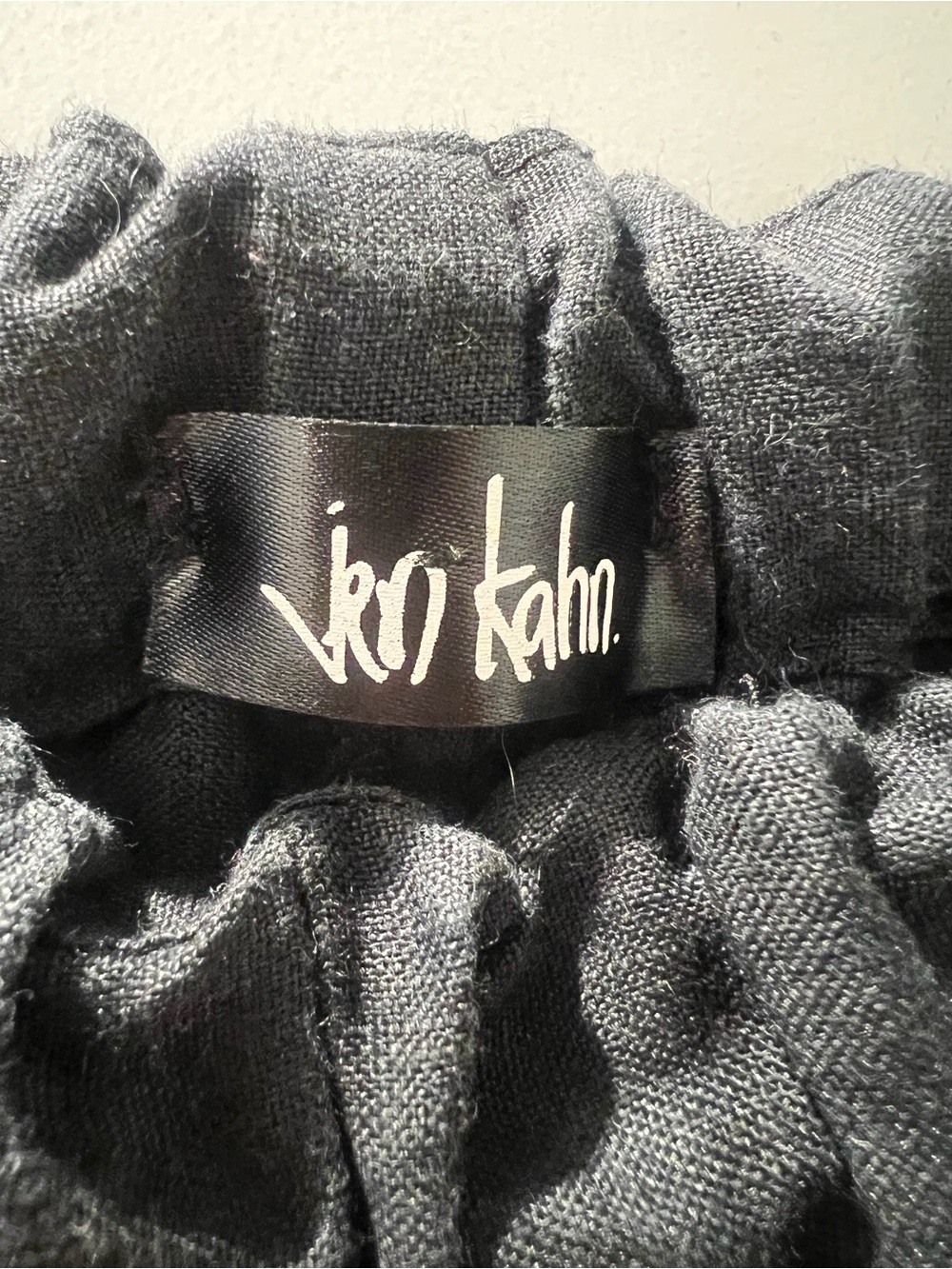 SOLD Jen Kahn Tokyo Linen Cropped Balloon Pants | Sculptural Barrel Leg | - Picture 3 of 7